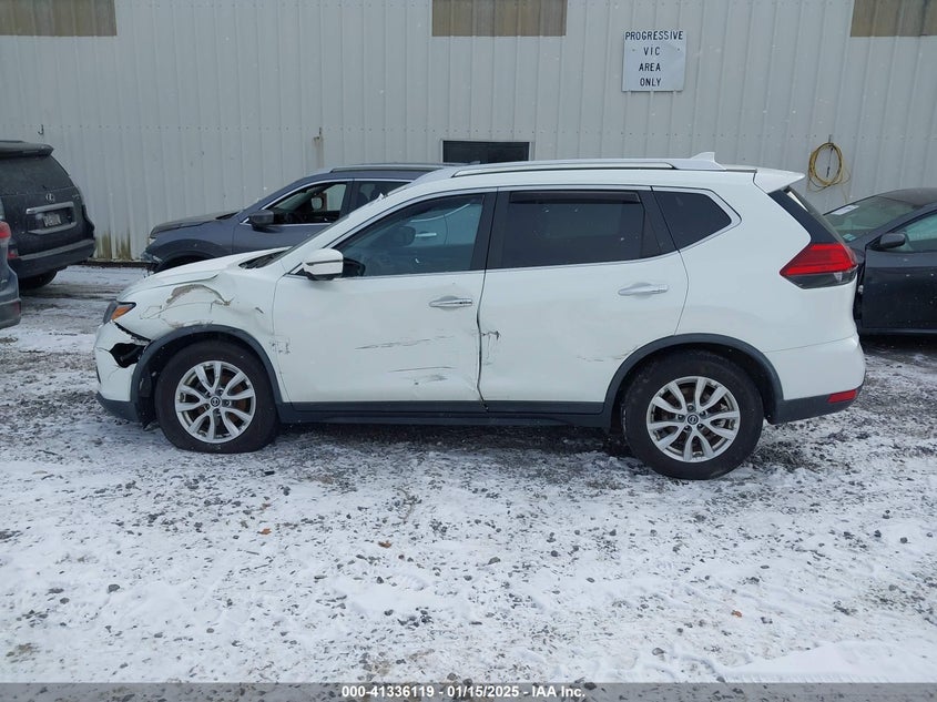 2017 NISSAN ROGUE SV - KNMAT2MV0HP608309