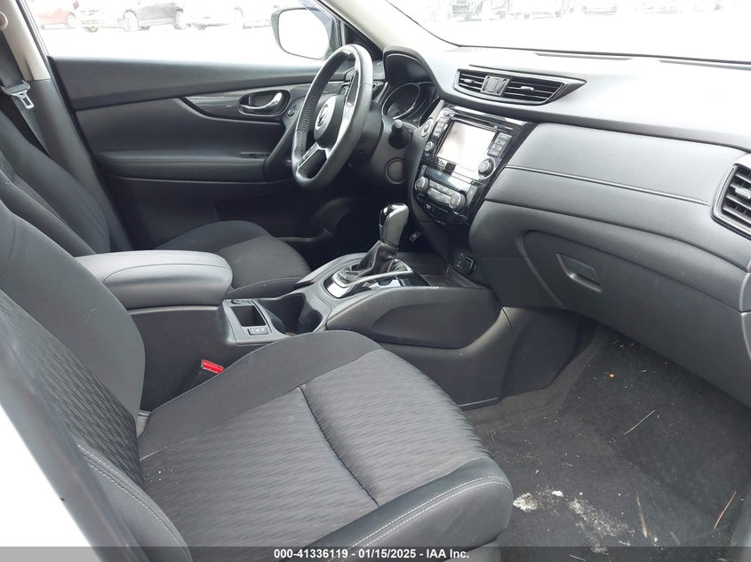 2017 NISSAN ROGUE SV - KNMAT2MV0HP608309