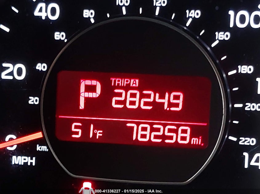 2015 KIA SOUL + - KNDJP3A55F7114782