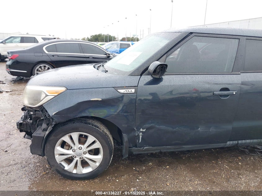 2015 KIA SOUL + - KNDJP3A55F7114782