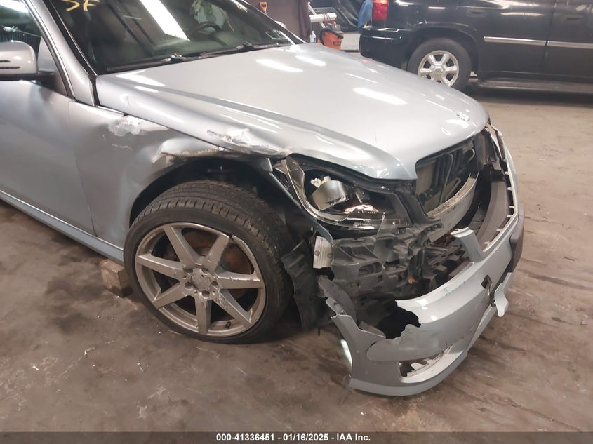 2013 MERCEDES-BENZ C VIN: WDDGJ8JB8DG056443