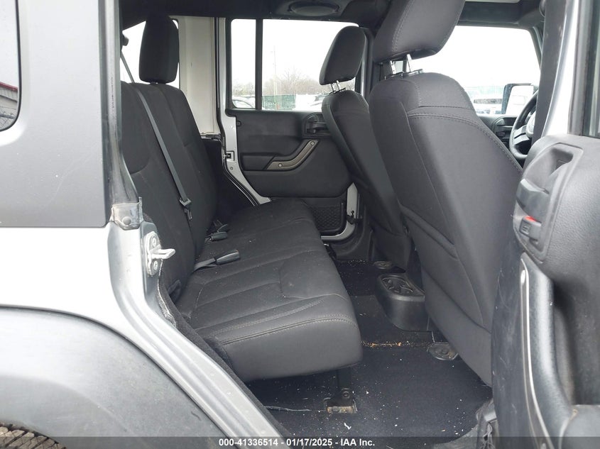 2014 JEEP WRANGLER UNLIMITED SPORT - 1C4BJWDG9EL313957