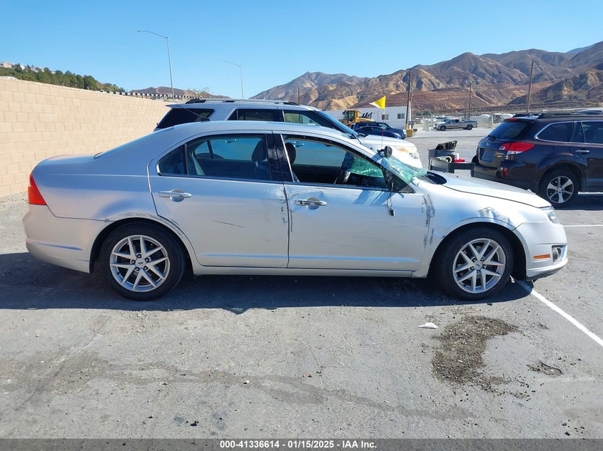2011 FORD FUSION VIN: 3FAHP0JA8BR245997