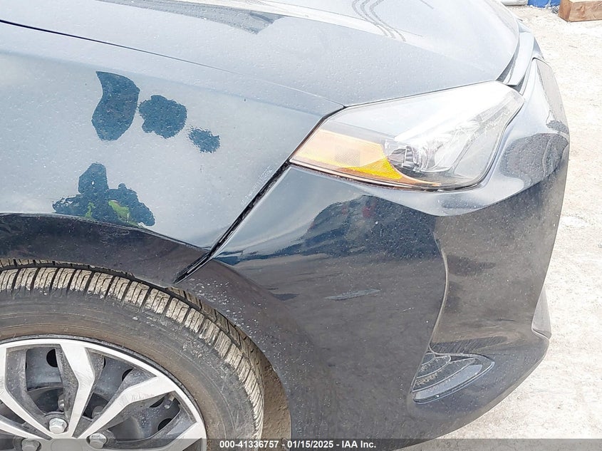 2017 TOYOTA COROLLA LE - 2T1BURHE3HC882509