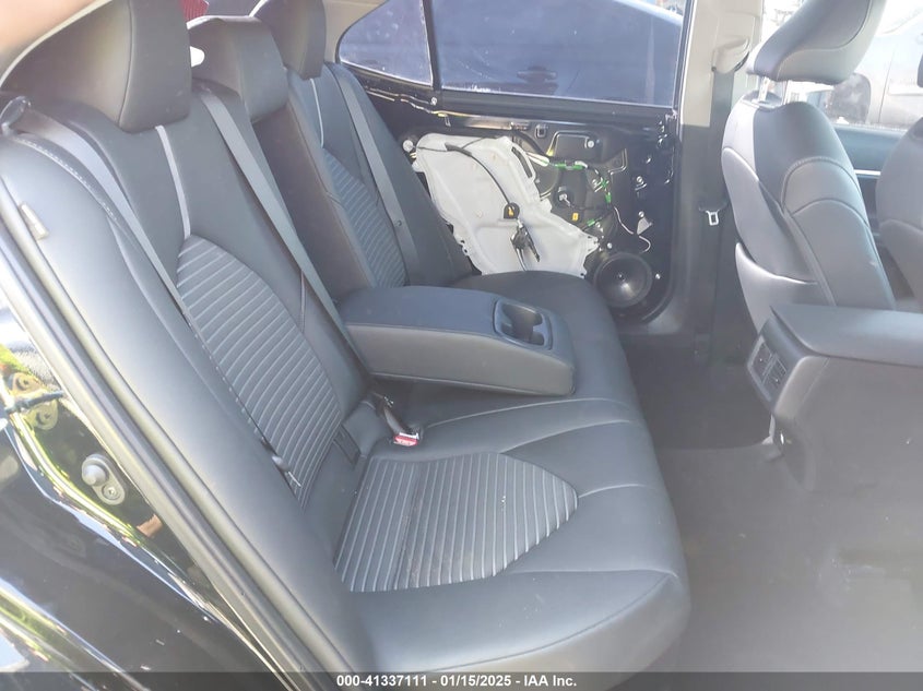 2024 TOYOTA CAMRY HYBRID VIN: 4T1S31AK3RU627606