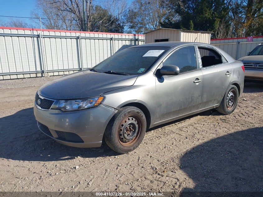 2012 KIA FORTE VIN: KNAFU4A28C5613106