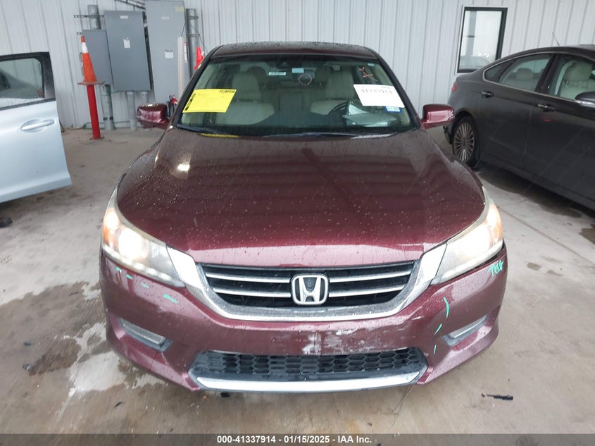 2013 HONDA ACCORD VIN: 1HGCR3F85DA001891