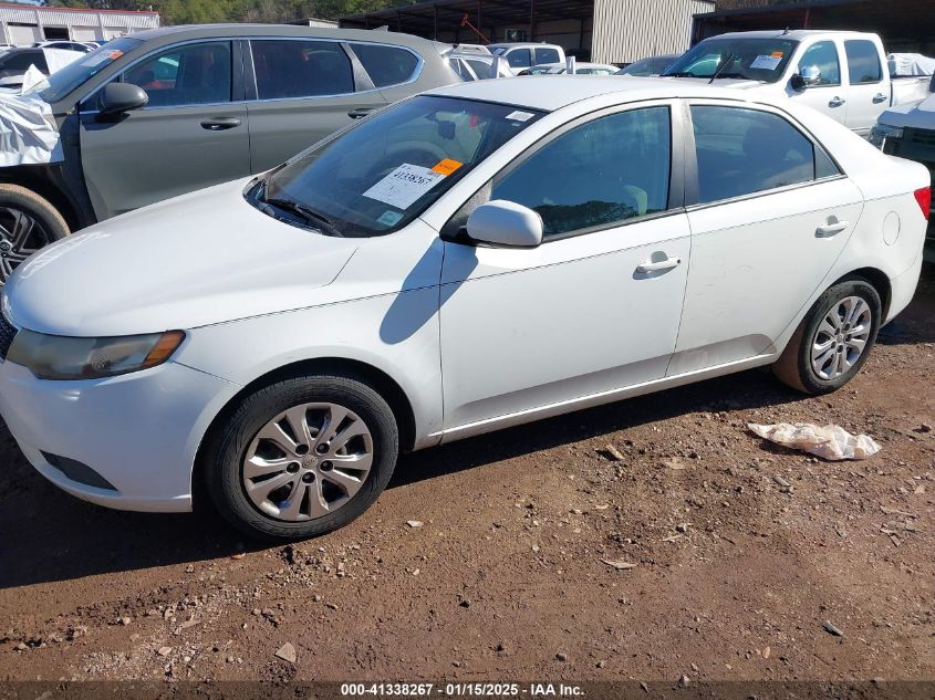 VIN KNAFT4A26D5646979 2013 KIA Forte, LX no.2