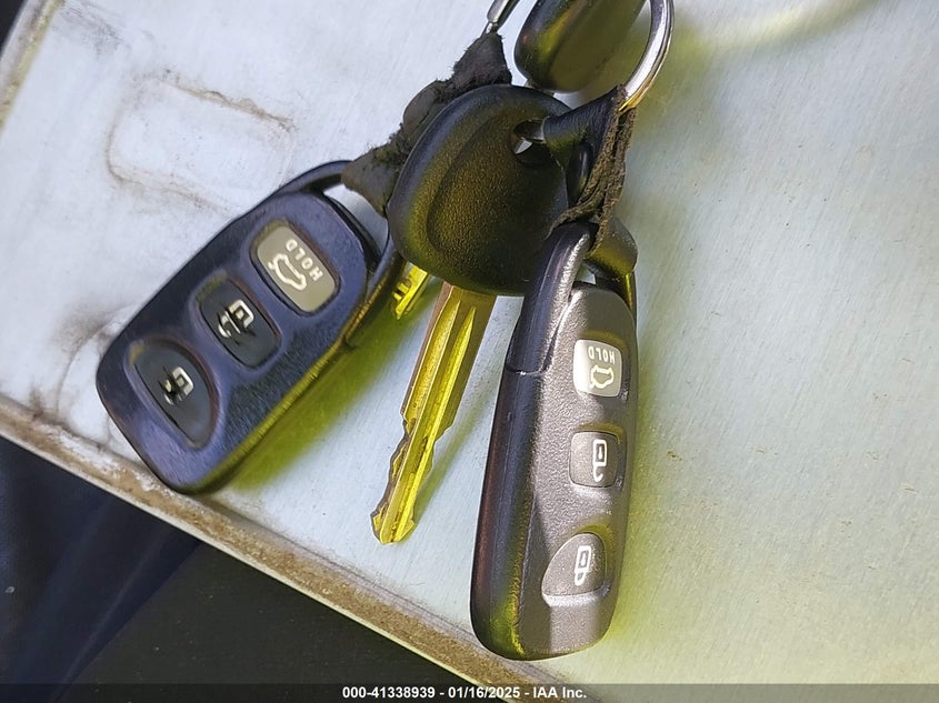 2010 KIA FORTE VIN: KNAFW4A3XA5306830