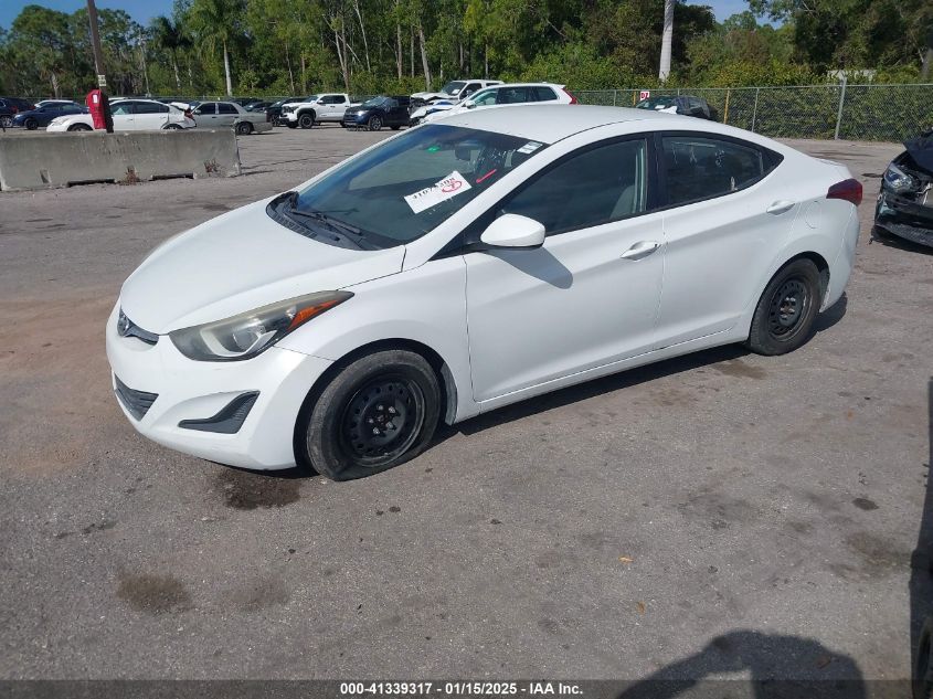 VIN 5NPDH4AE0GH769347 2016 Hyundai Elantra, SE no.2