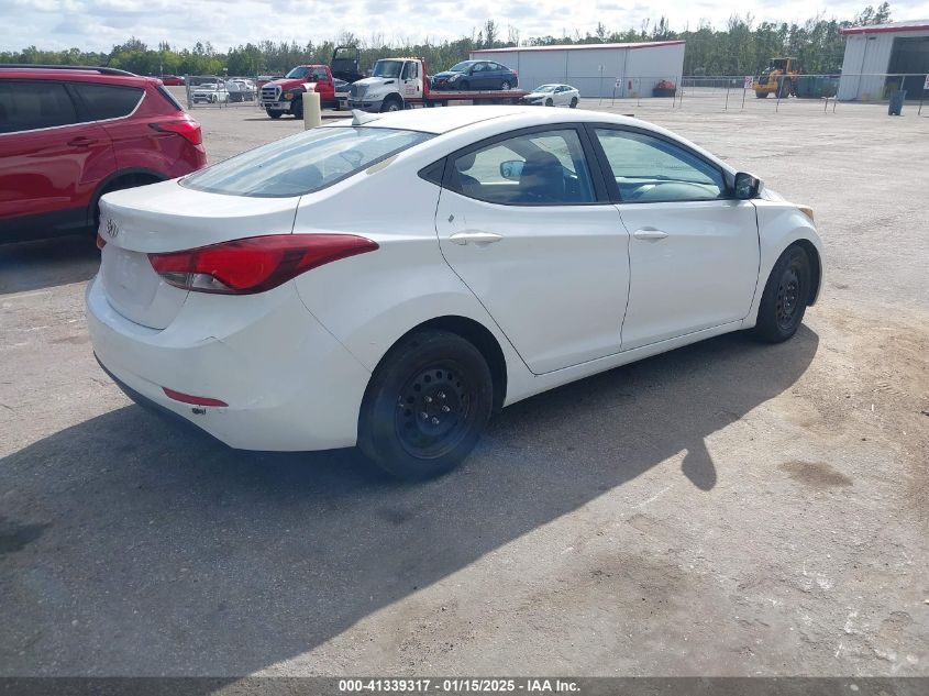 VIN 5NPDH4AE0GH769347 2016 Hyundai Elantra, SE no.4