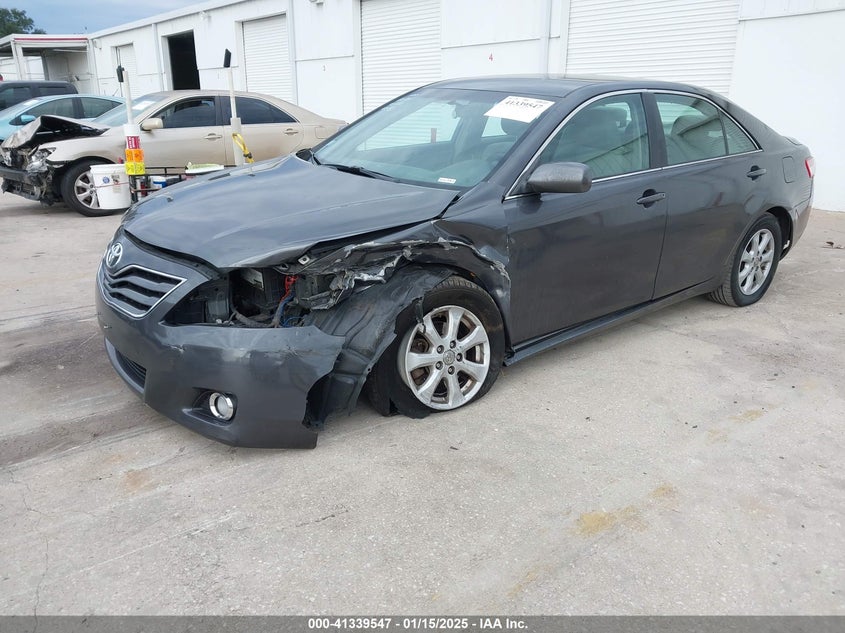 2011 TOYOTA CAMRY VIN: 4T1BF3EK5BU758068