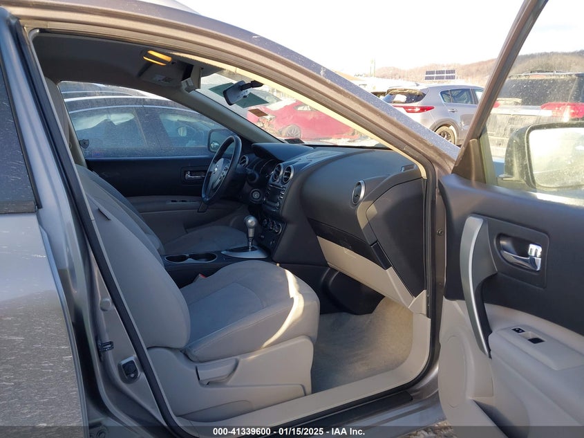 2015 NISSAN ROGUE SELECT - JN8AS5MV6FW258812