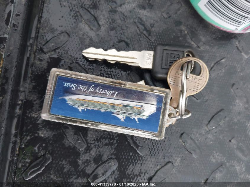 2002 Chevrolet S-10 Ls VIN: 1GCCS145728133846 Lot: 41339778