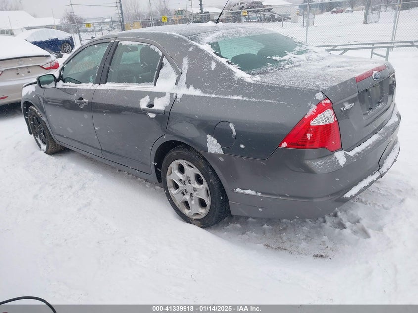 2010 FORD FUSION VIN: 3FAHP0HA5AR283000