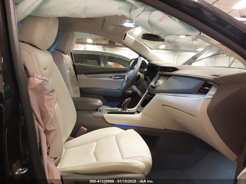 2018 CADILLAC XT5 LUXURY - 1GYKNDRS1JZ116823