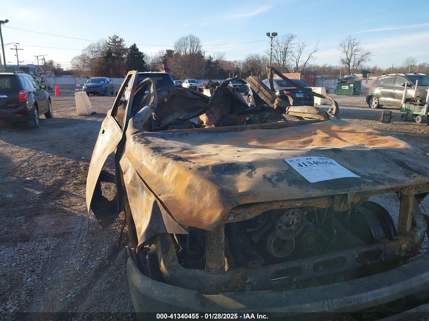 2018 RAM 2500 TRADESMAN  4X4 8' BOX - 3C6MR5AJ0JG101636