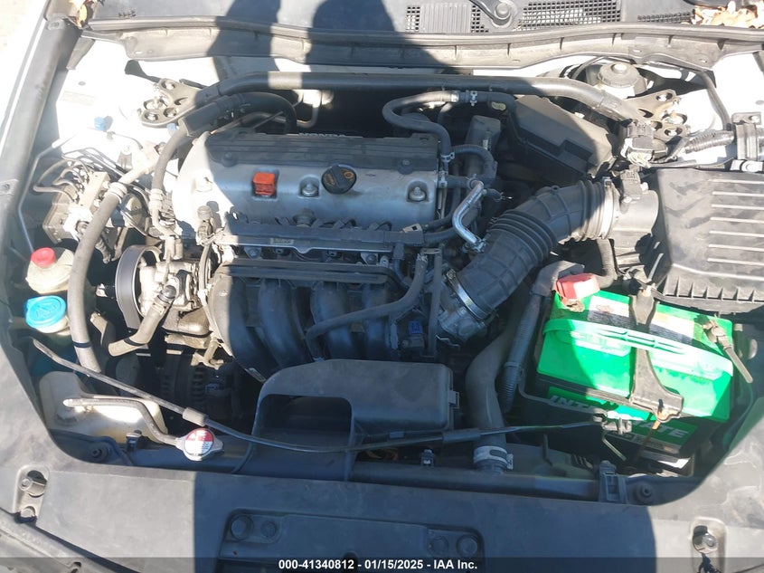 2012 HONDA ACCORD VIN: 1HGCS1B35CA016165