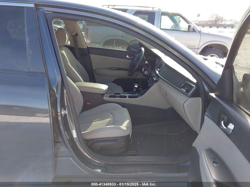 2016 KIA OPTIMA VIN: 5XXGT4L36GG023746