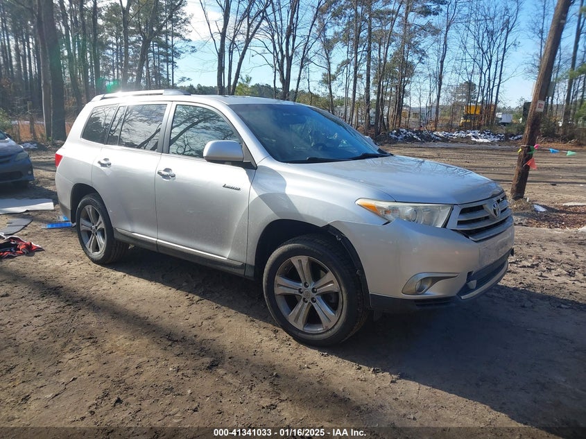 2011 TOYOTA HIGHLANDER