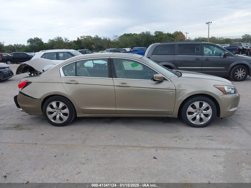2009 HONDA ACCORD SDN VIN: 1HGCP26709A083964