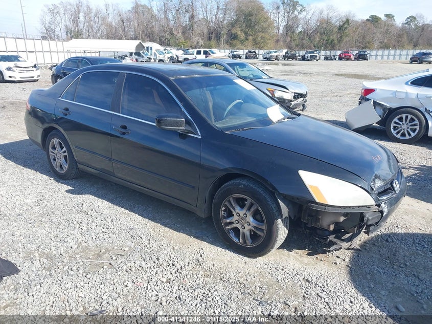 2007 HONDA ACCORD VIN: 1HGCM56817A076943