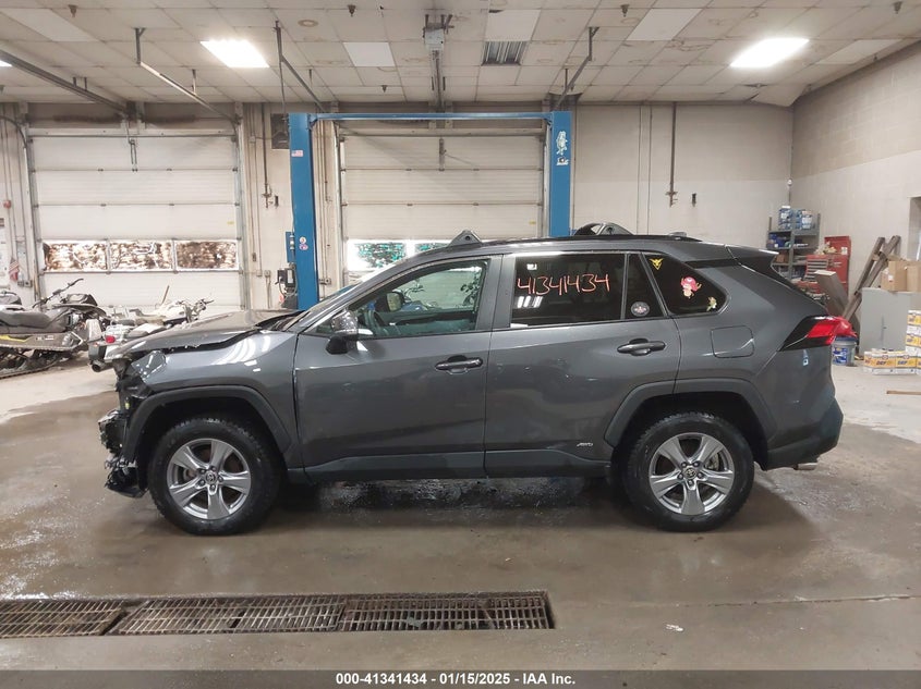 2022 TOYOTA RAV4 HYBRID XLE - 4T3RWRFV5NU060839