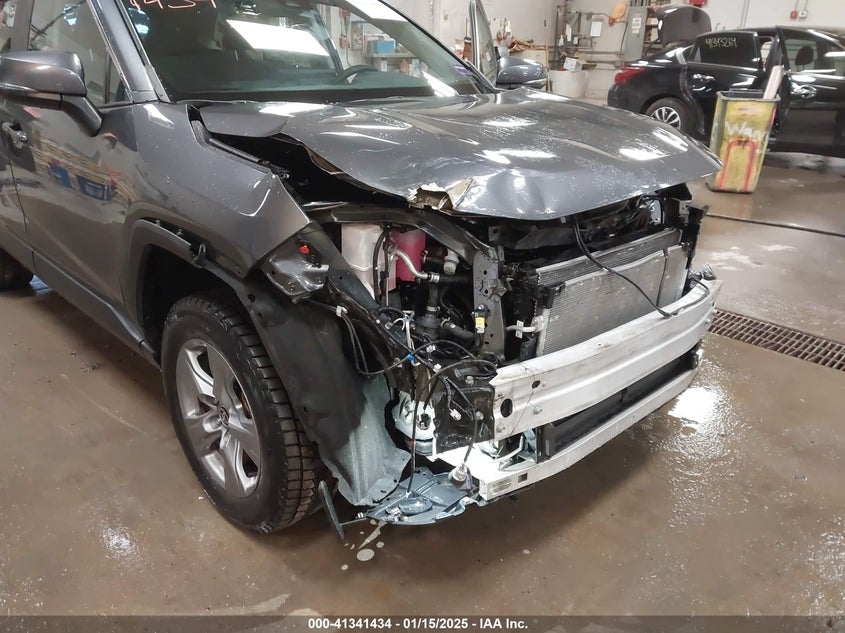 2022 TOYOTA RAV4 HYBRID XLE - 4T3RWRFV5NU060839
