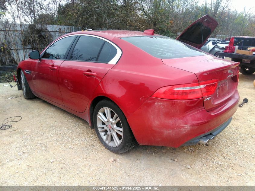 VIN SAJAD4FN3JCP24916 2018 Jaguar XE, 20D Premium no.3