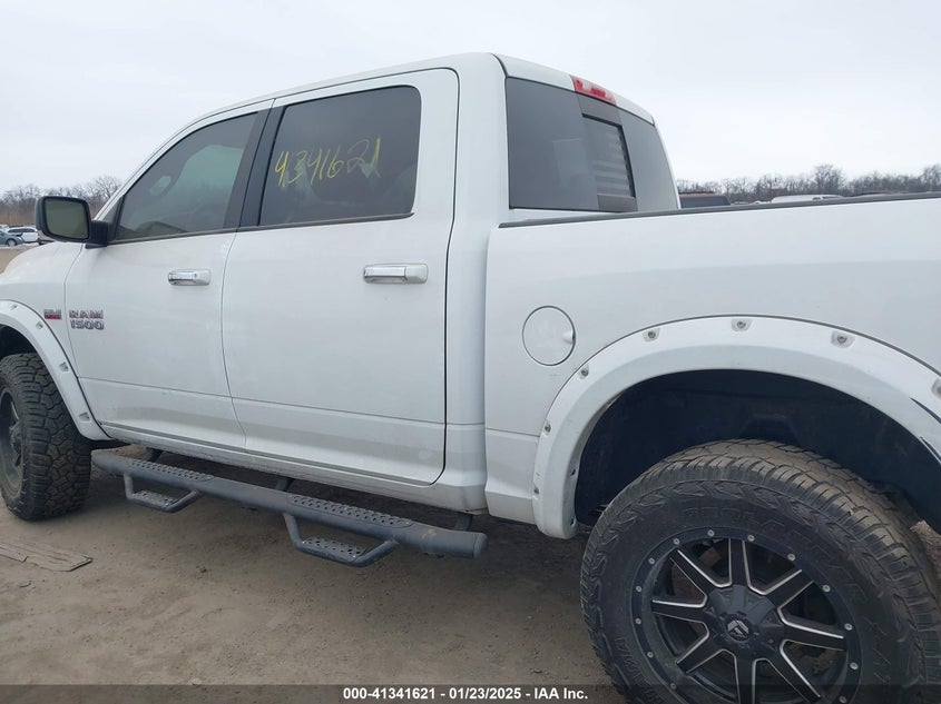 2017 RAM 1500 VIN: 3C6RR7LT8HG523843