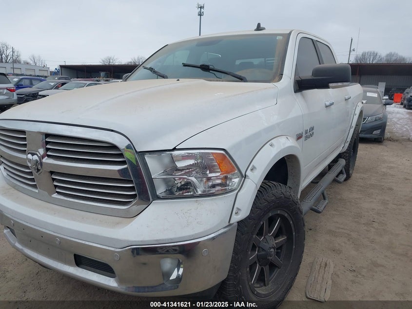 2017 RAM 1500 VIN: 3C6RR7LT8HG523843