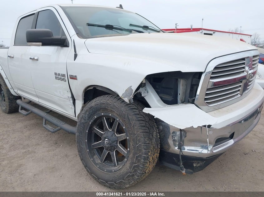 2017 RAM 1500 VIN: 3C6RR7LT8HG523843