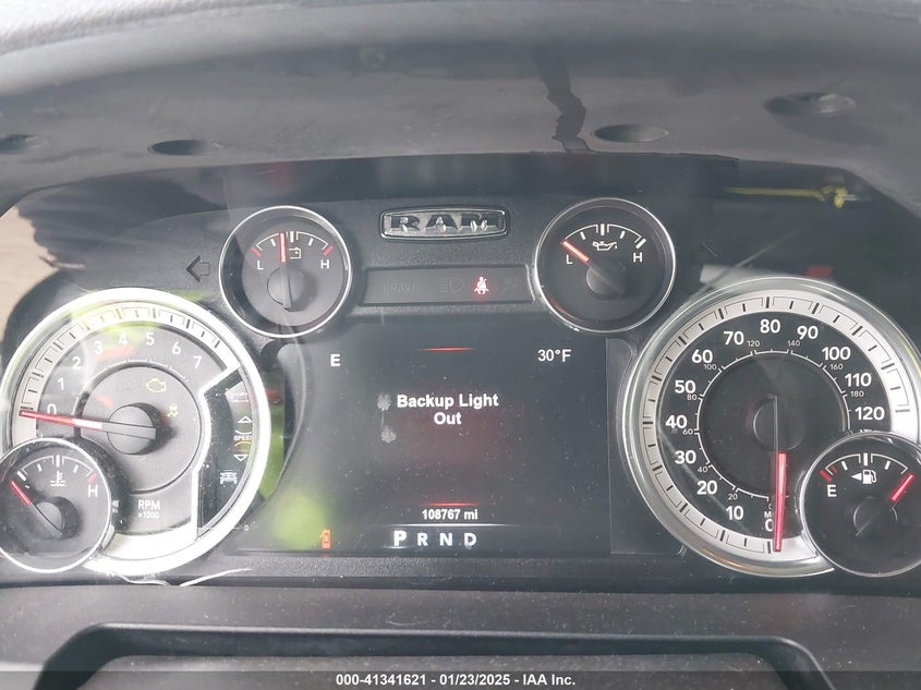 2017 RAM 1500 VIN: 3C6RR7LT8HG523843