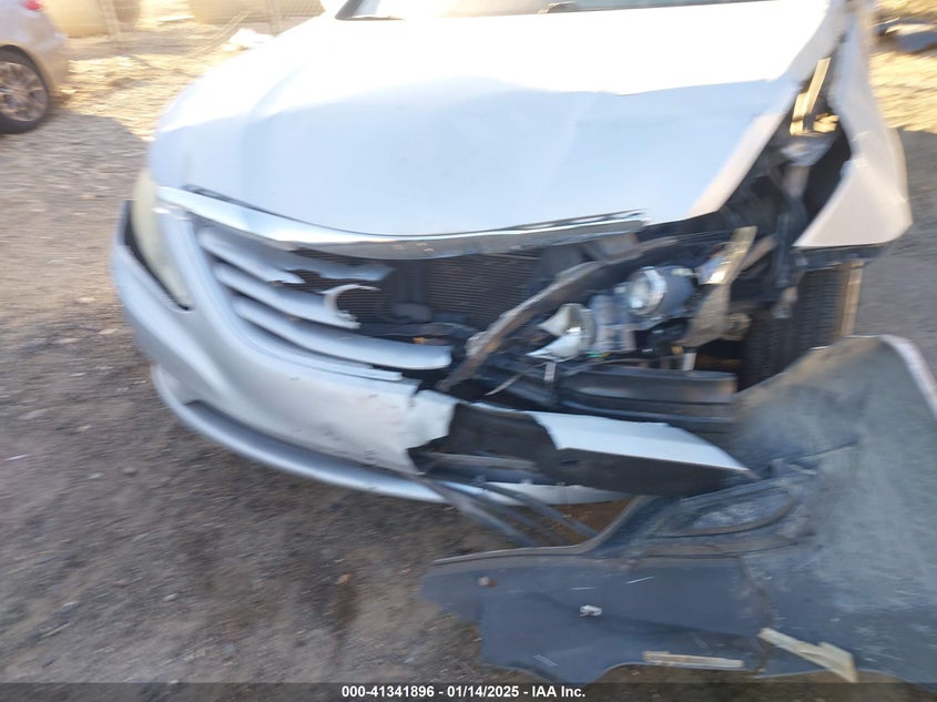 2012 HYUNDAI SONATA VIN: 5NPEB4AC1CH450425