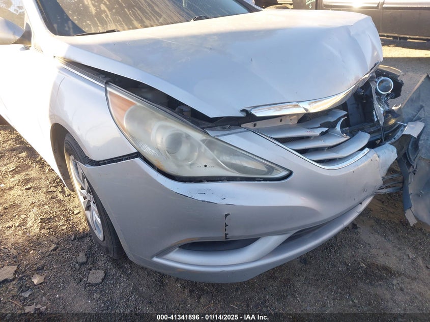 2012 HYUNDAI SONATA VIN: 5NPEB4AC1CH450425