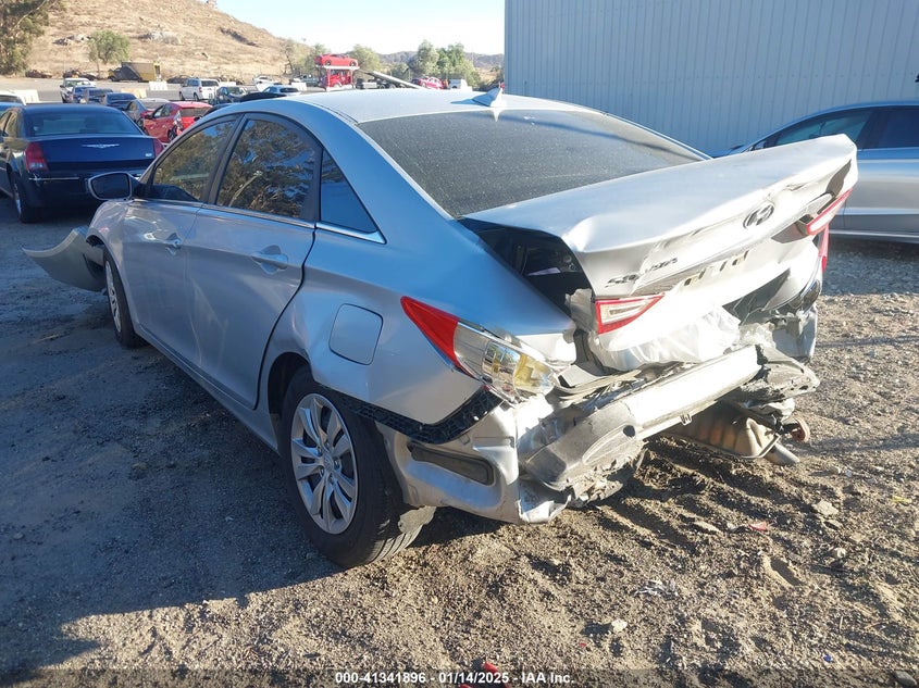 2012 HYUNDAI SONATA VIN: 5NPEB4AC1CH450425