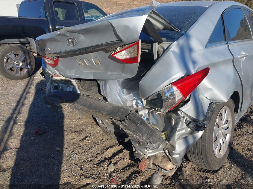 2012 HYUNDAI SONATA VIN: 5NPEB4AC1CH450425