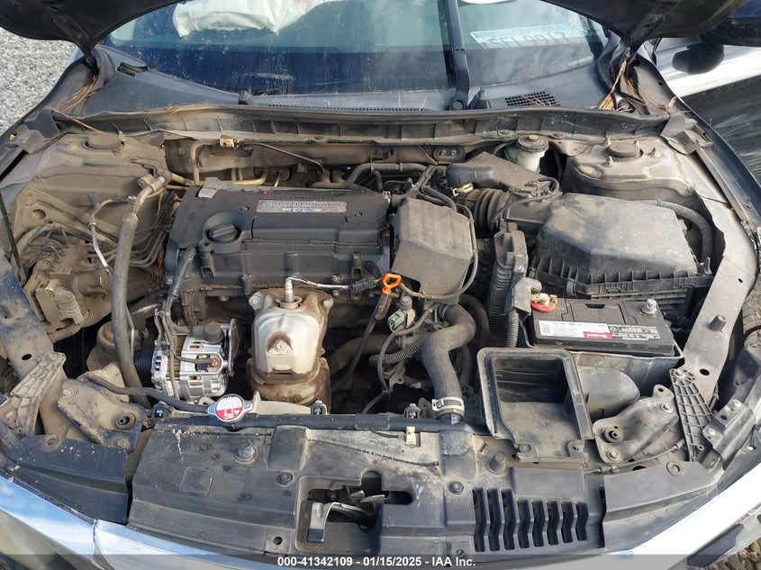 2016 HONDA ACCORD VIN: 1HGCR2F34GA008303