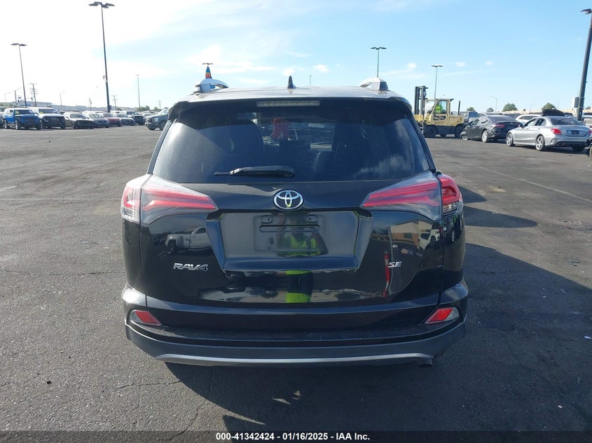 2017 TOYOTA RAV4 SE - 2T3NFREV6HW334781