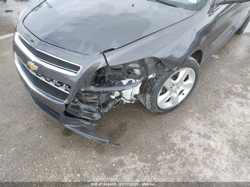 2011 CHEVROLET MALIBU VIN: 1G1ZB5E10BF338460