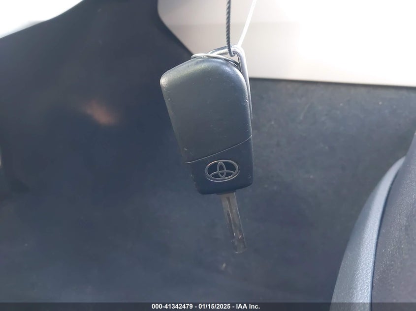 2020 TOYOTA CAMRY VIN: 4T1C11AK1LU882952