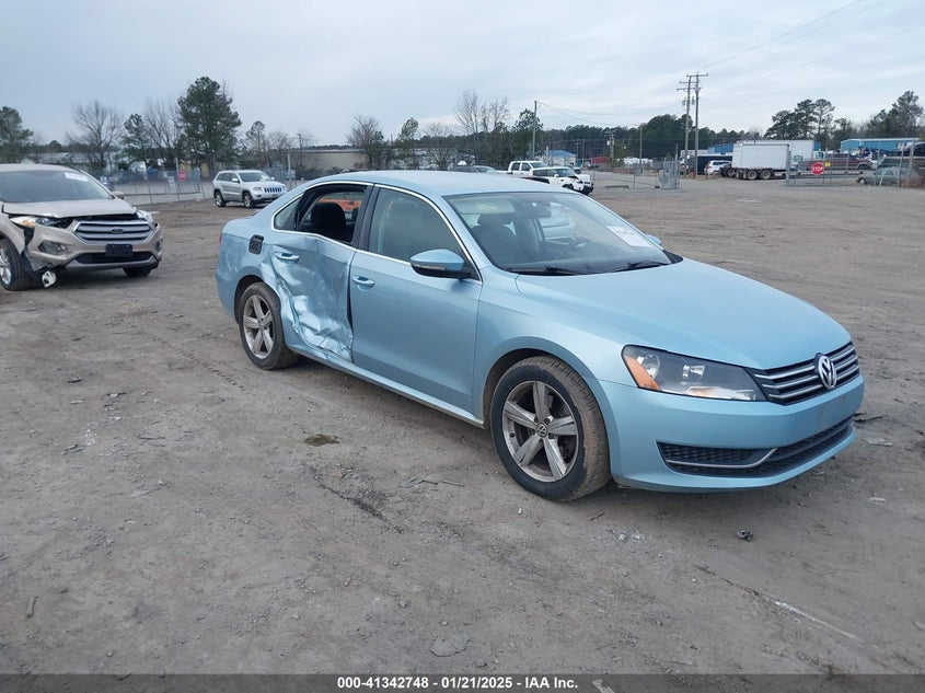 2012 VOLKSWAGEN PASSAT