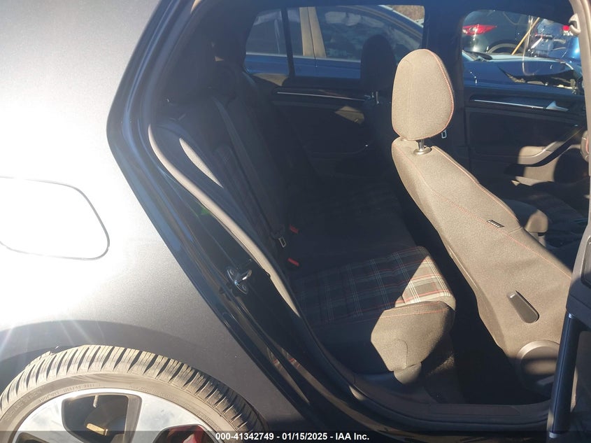 2017 VOLKSWAGEN GOLF GTI AUTOBAHN 4-DOOR/S 4-DOOR/SE 4-DOOR/SPORT 4-DOOR - 3VW4T7AU9HM034897