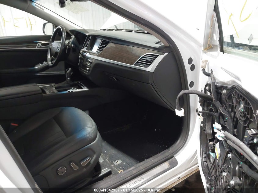 2017 GENESIS G80 VIN: KMHGN4JE4HU204253