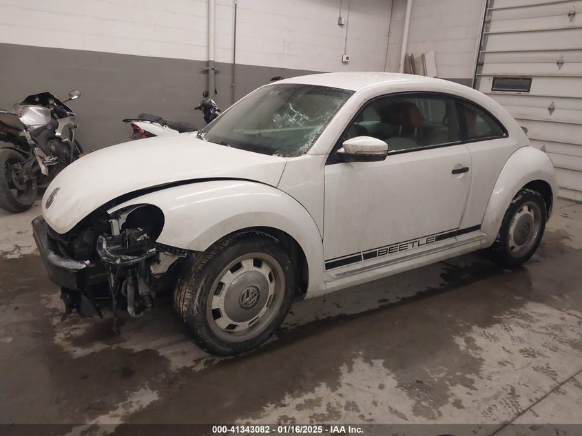 2015 VOLKSWAGEN BEETLE VIN: 3VWF17AT5FM649661