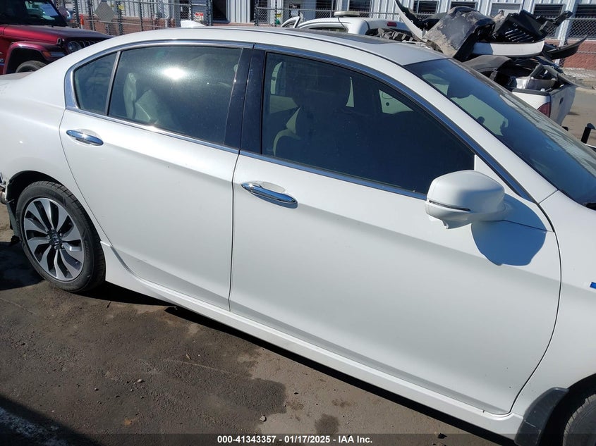 2017 HONDA ACCORD HYBRID VIN: JHMCR6F7XHC007914
