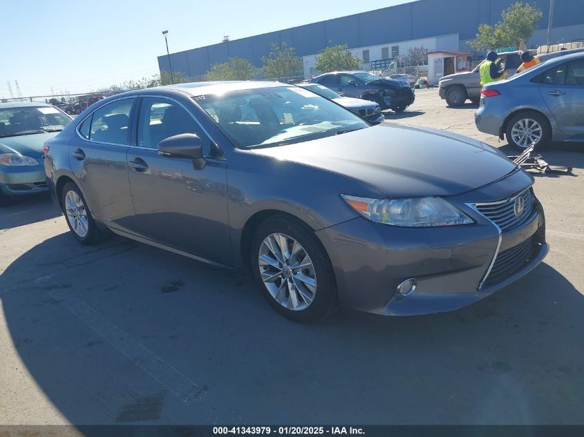 2014 Lexus ES300h