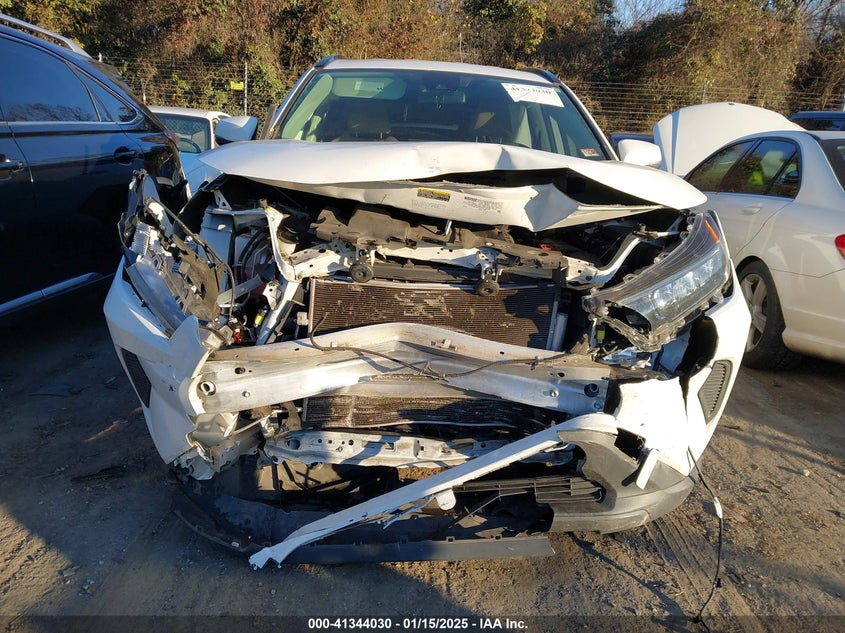 2019 TOYOTA RAV4 LE - JTMG1RFVXKD515408