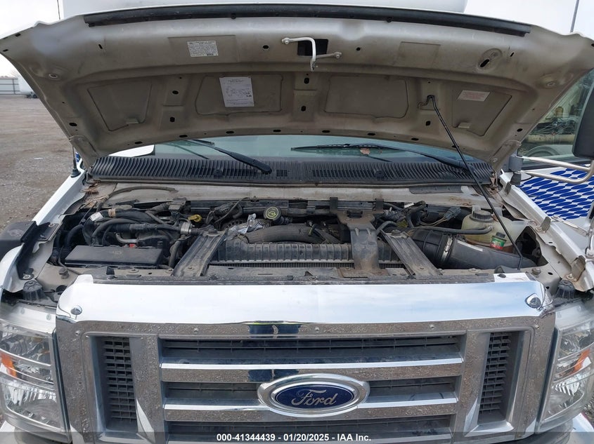 2010 Ford E-450 Cutaway VIN: 1FDFE4FP4ADA23200 Lot: 41344439