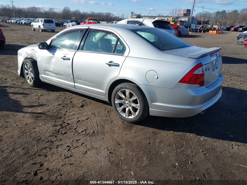 2011 FORD FUSION VIN: 3FAHP0JG2BR136746
